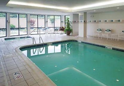 Courtyard Bristol Hotel Bagian luar foto
