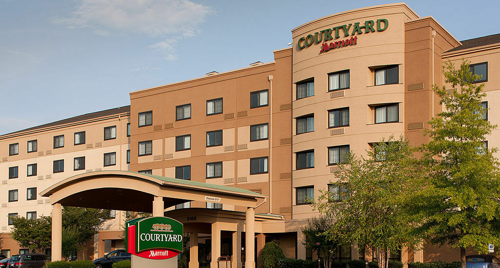 Courtyard Bristol Hotel Bagian luar foto